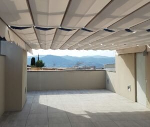 El procés d'instal·lació dels nostres tendals